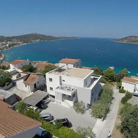 Apartments Jelena Razanj Exterior photo