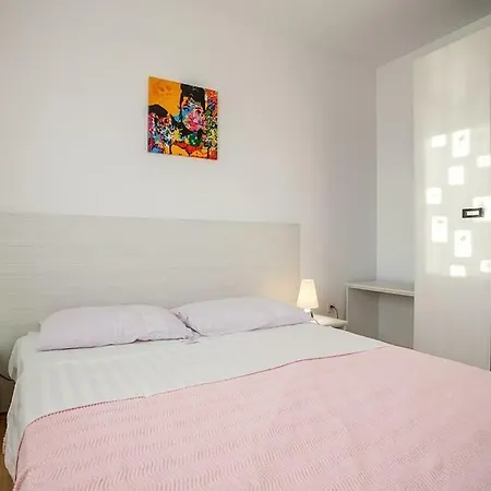 Apartments Jelena Razanj Exterior photo