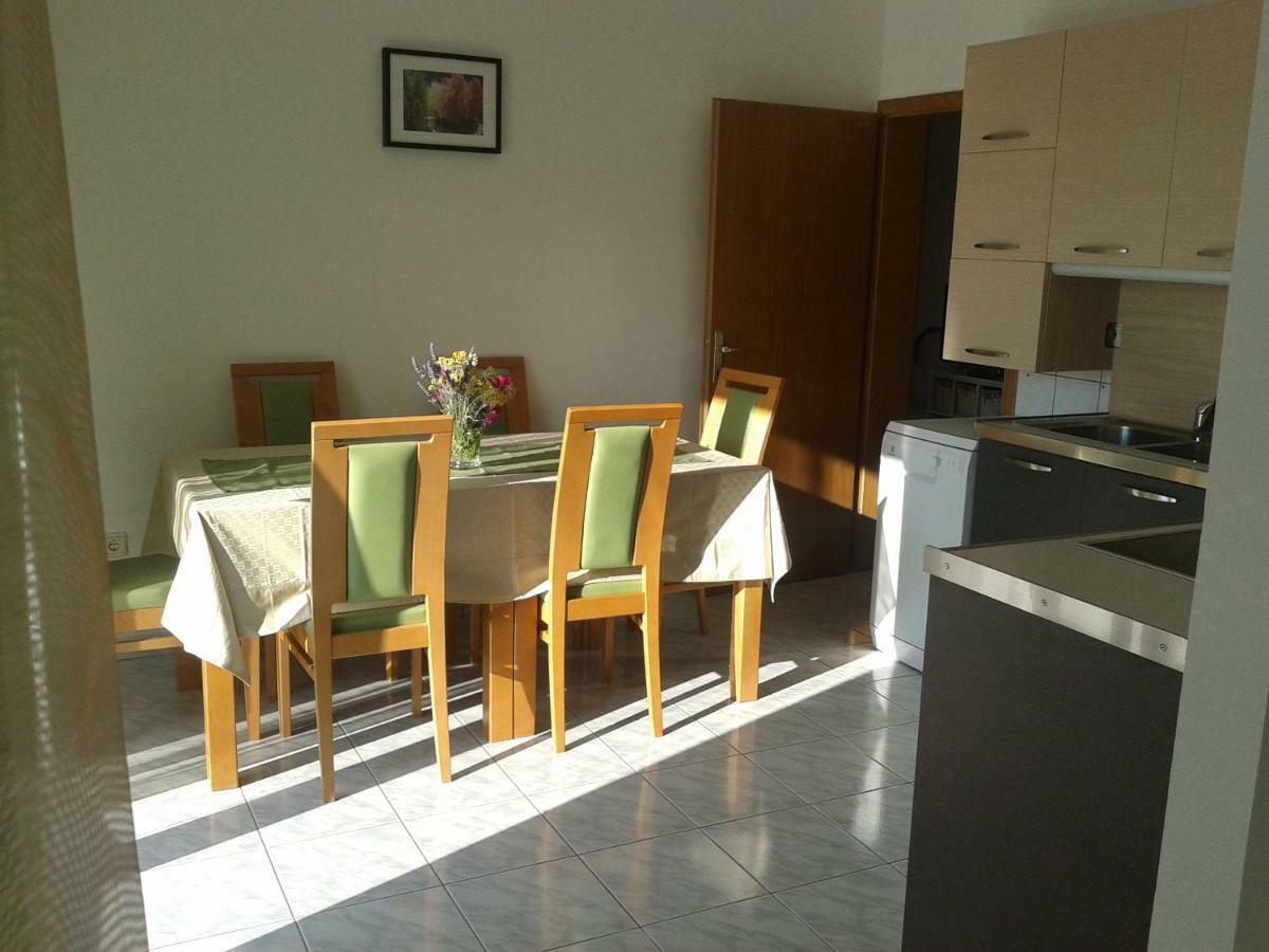Apartment Jelena Razanj